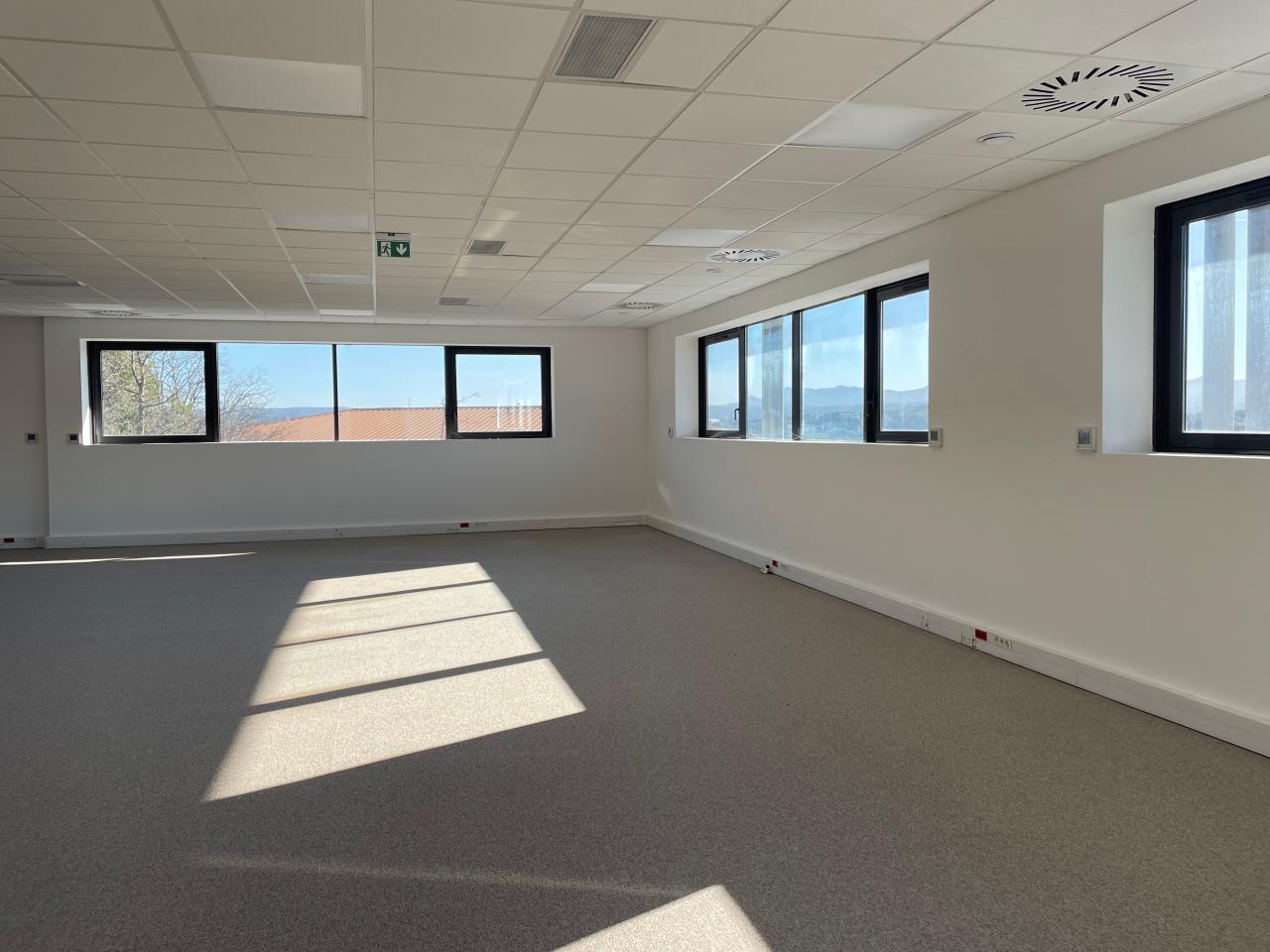 Bureau Aix-en-Provence 526m² Location bureau Aix-en-Provence Bouches-du-Rhône OLBUR2114931 9